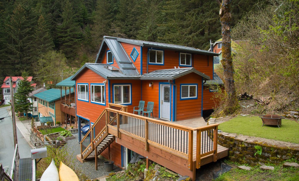 In the Heart of Downtown, yet on the edge of Nowhere-Image #2918